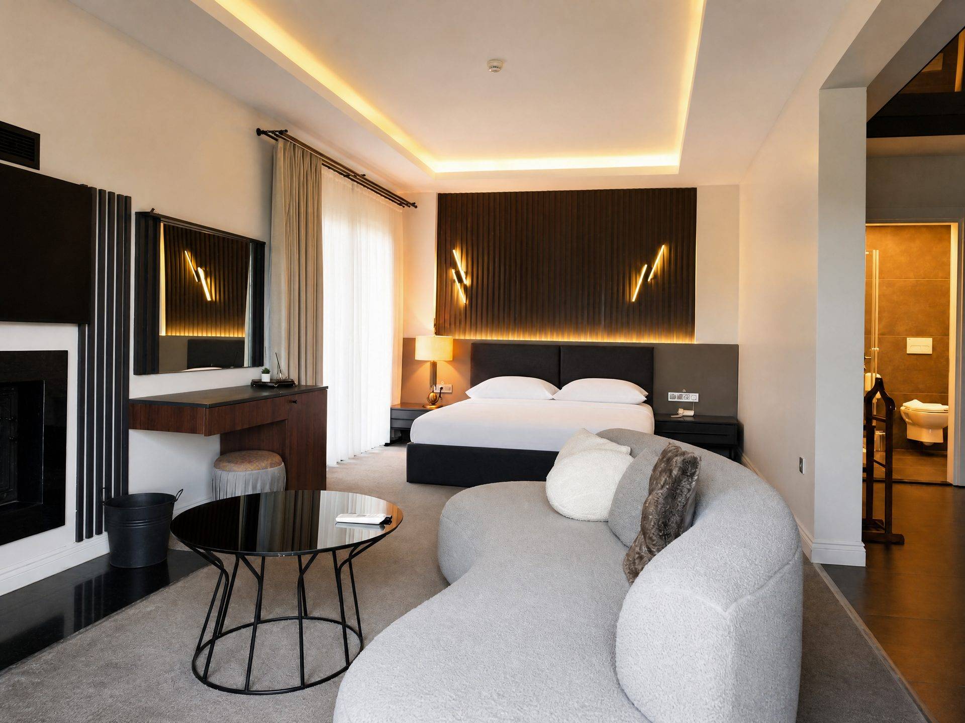 King Suite - 2