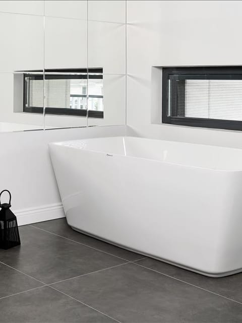 listing card gallery